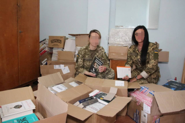 Commander of one of the brigades: "The military is in need of reading books"