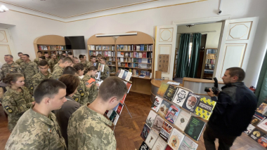 "The army reads" now and at the Military Lyceum named after I. Bogun